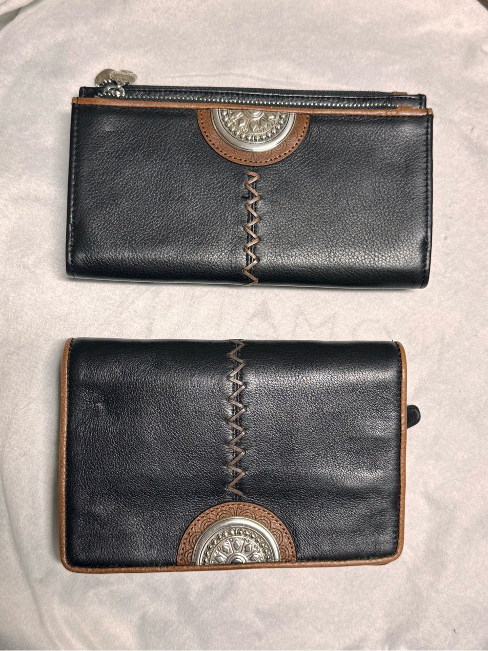 Brighton African Shiloh Black Leather Crossbody/Wallet Set